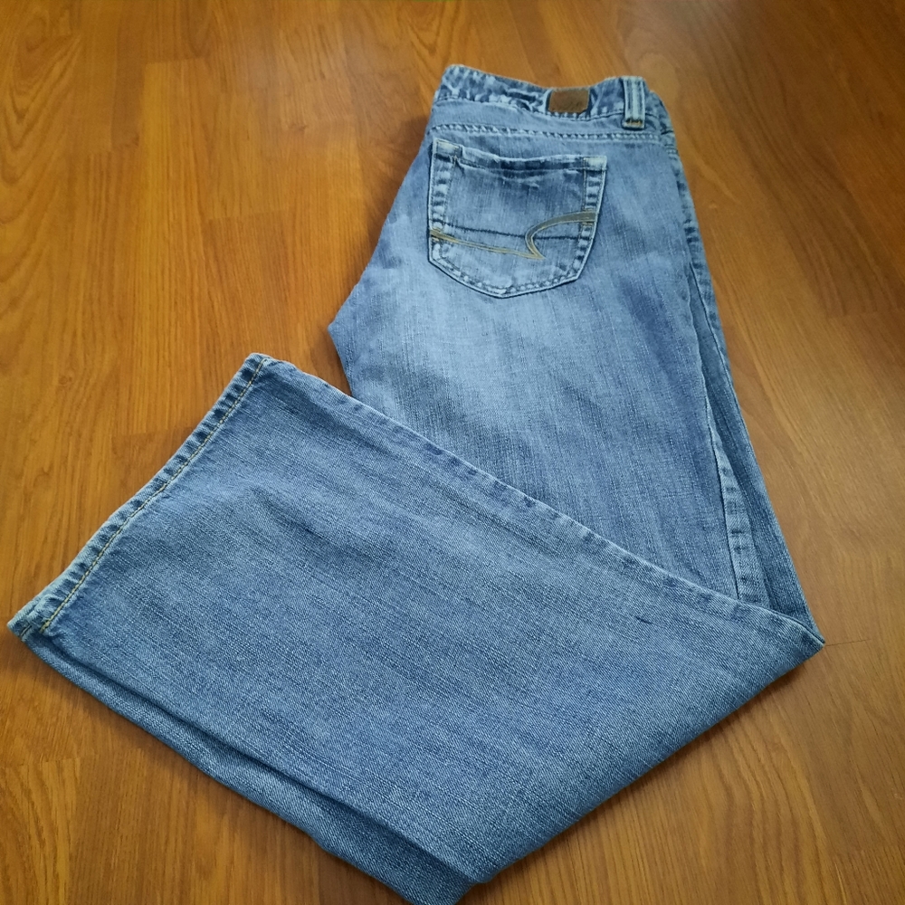 American Eagle Favorite Boyfriend Jeans